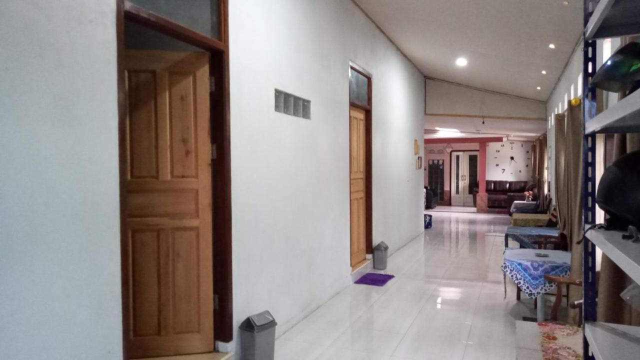 Belitung Backpacker Apartment Tanjung Pandan Exterior foto
