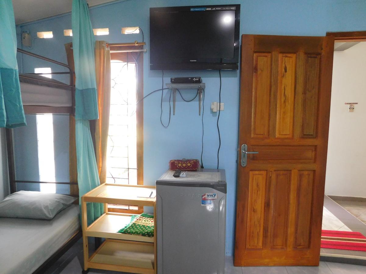 Belitung Backpacker Apartment Tanjung Pandan Exterior foto