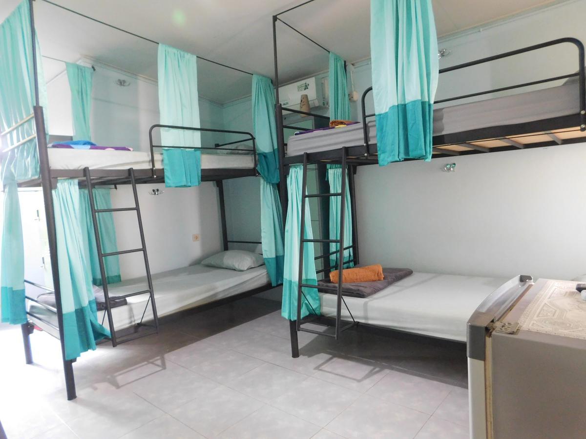 Belitung Backpacker Apartment Tanjung Pandan Exterior foto