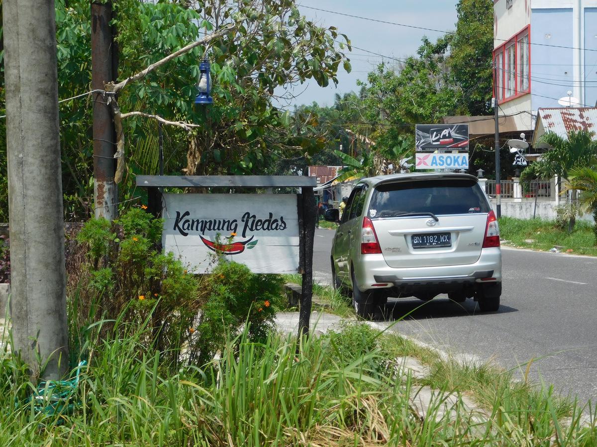 Belitung Backpacker Apartment Tanjung Pandan Exterior foto